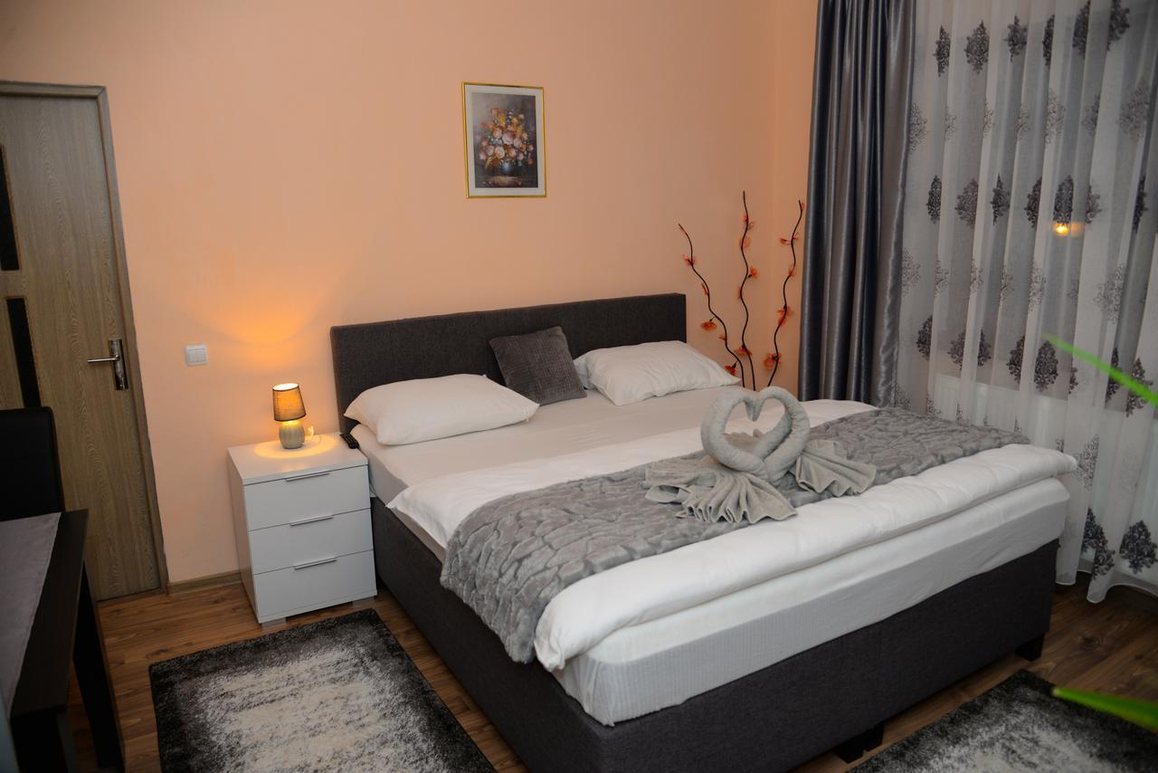 Hotel Casa Elena Sibiu Esterno foto